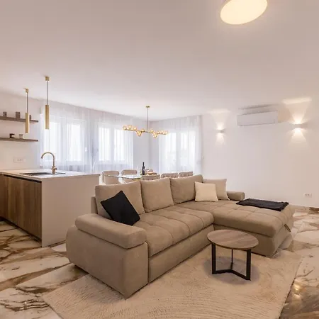 Luxury Apartment Allegro Podstrana Exterior photo