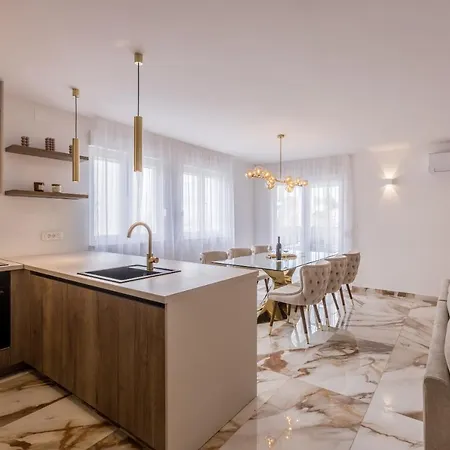 Luxury Apartment Allegro Podstrana Exterior photo