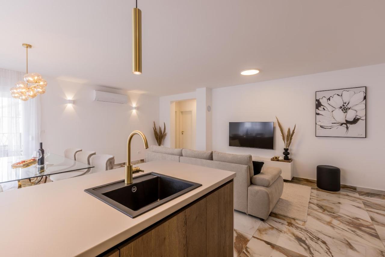 Luxury Allegro Apartment